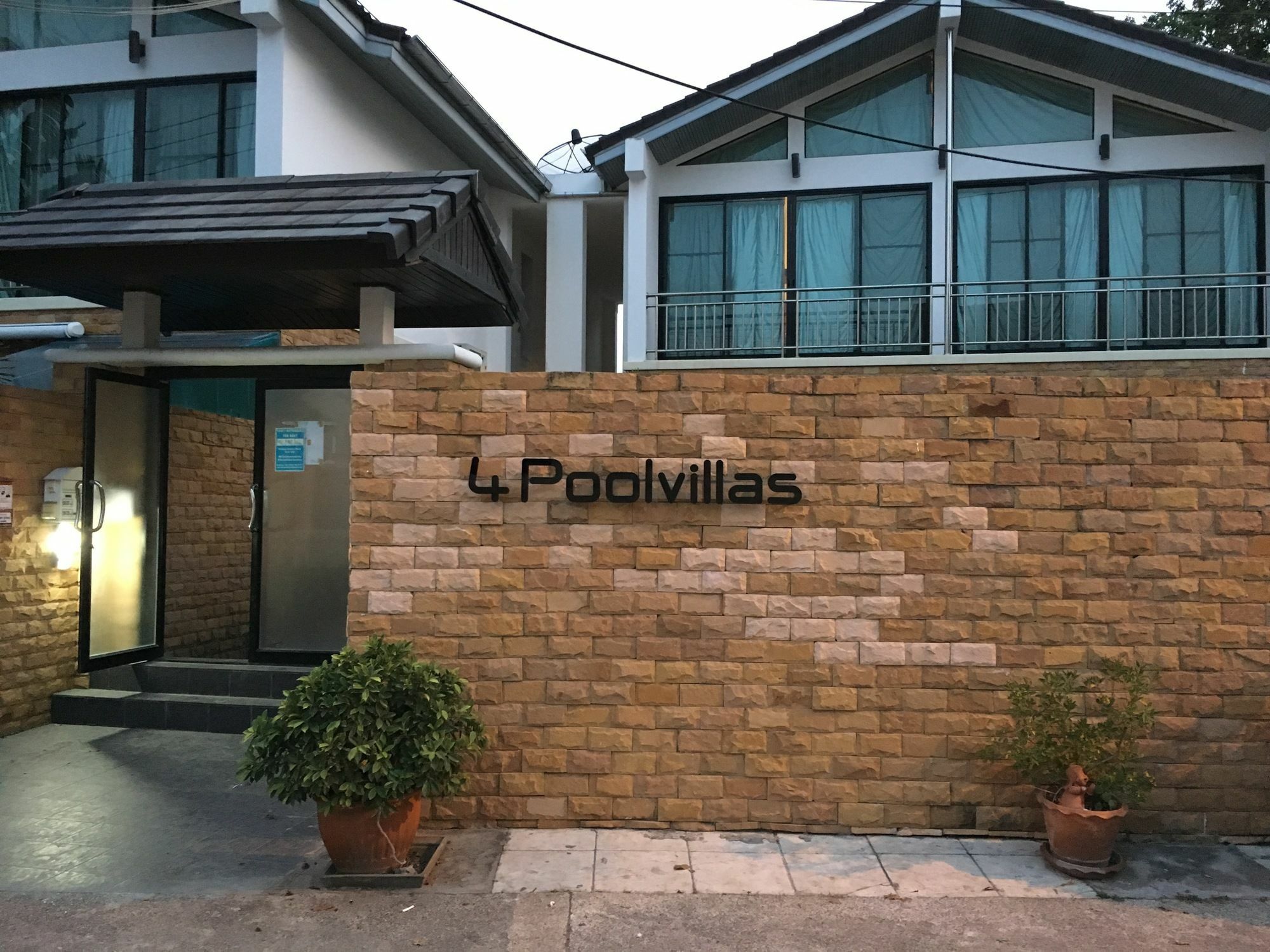 4Poolvillas Pattaya ภายนอก รูปภาพ